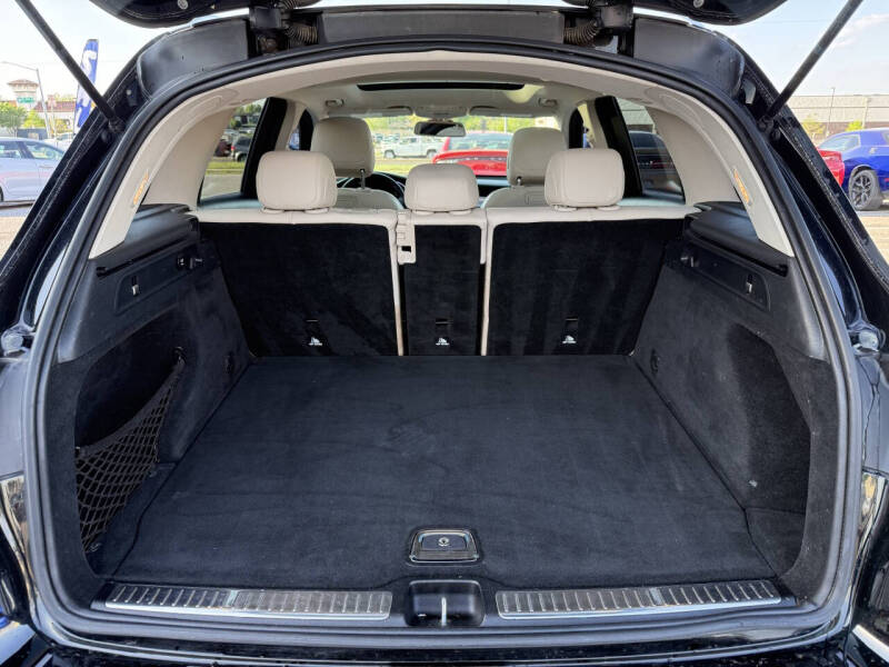 2018 Mercedes-Benz GLC GLC 300