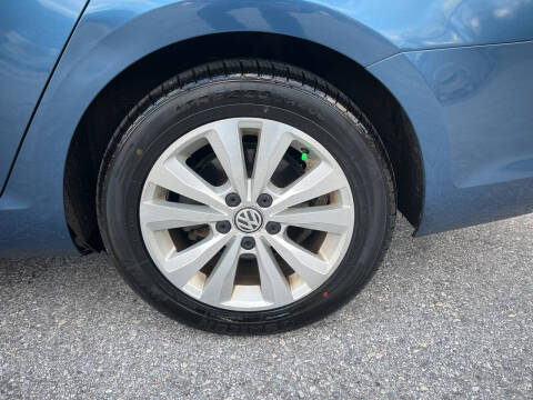 2017 Volkswagen Golf SportWagen TSI S 4Motion