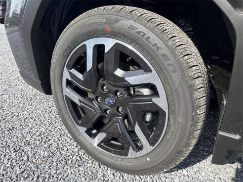 2025 Subaru Forester Limited Hybrid