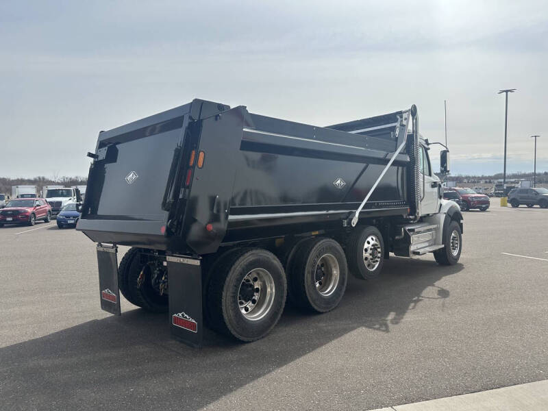 2027 Western Star 47X