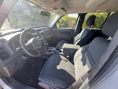 2011 Jeep Liberty Sport