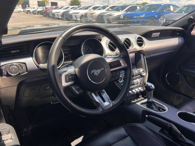 2022 Ford Mustang EcoBoost Premium
