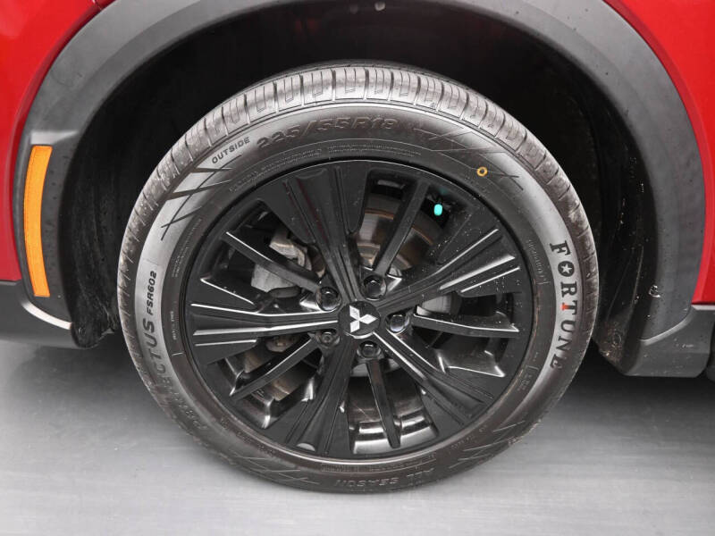 2022 Mitsubishi Eclipse Cross LE