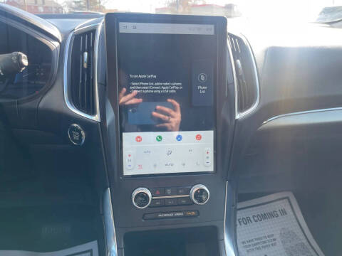 2022 Ford Edge