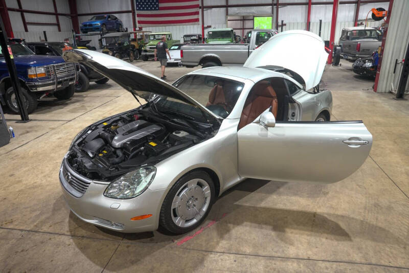 2004 Lexus SC 430