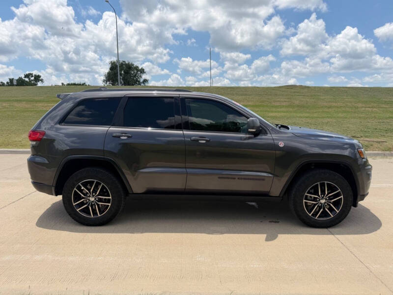 2017 Jeep Grand Cherokee Trailhawk
