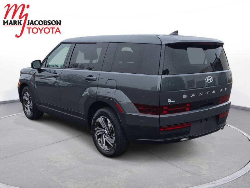 2024 Hyundai Santa Fe SE