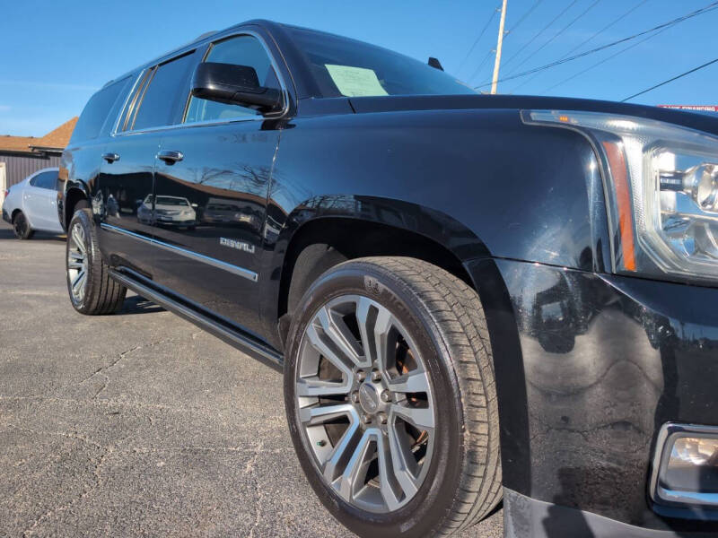 2017 GMC Yukon XL Denali