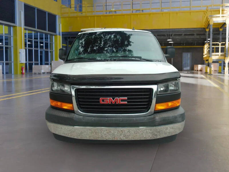 2020 GMC Savana 2500