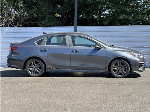 2020 Kia Forte GT Line