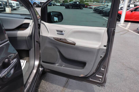 2017 Toyota Sienna