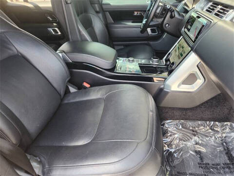 2022 Land Rover Range Rover P525 HSE Westminster Edition