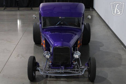 1933 Ford F-100