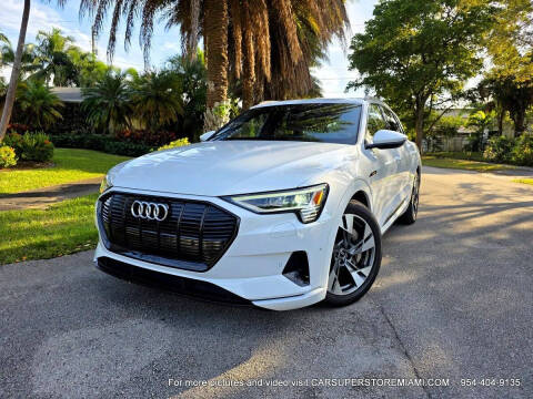 2021 Audi e-tron quattro Premium