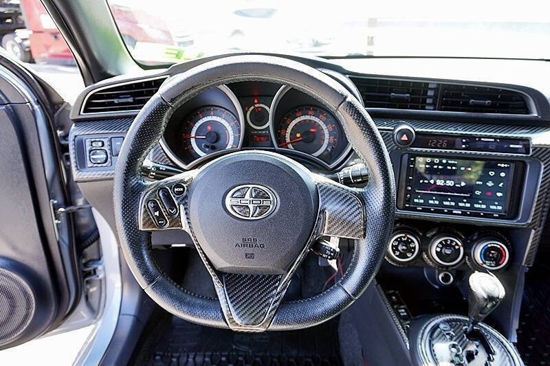 2013 Scion tC