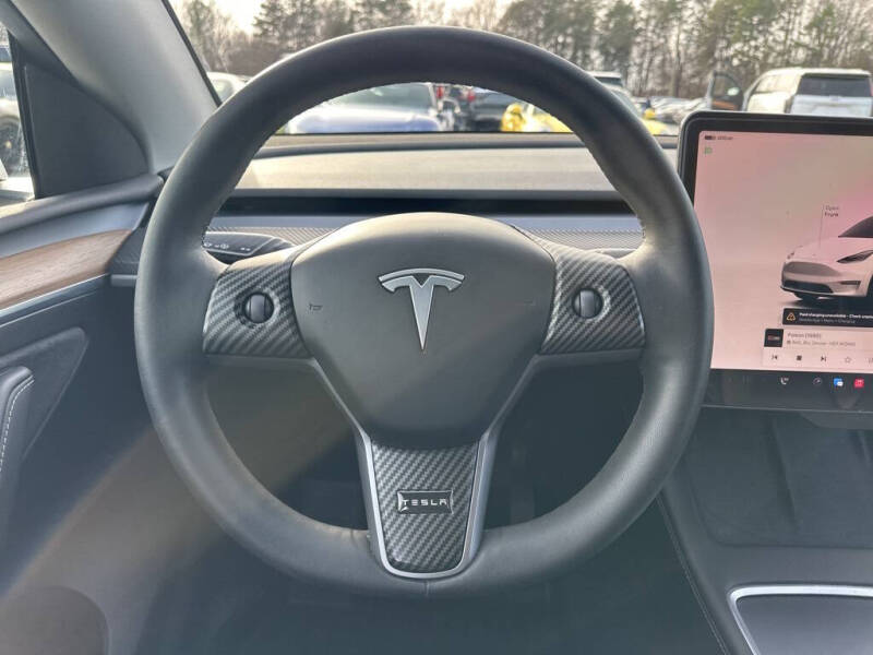 2023 Tesla Model Y Long Range