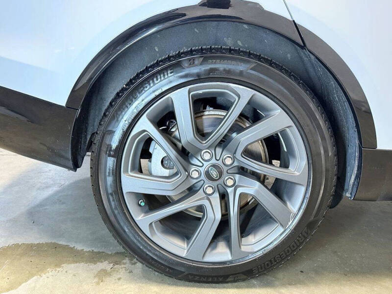 2018 Land Rover Discovery HSE Luxury