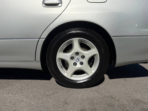 2000 Lexus GS 300