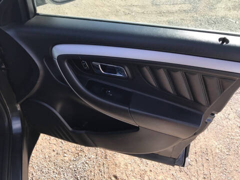 2015 Ford Taurus SEL