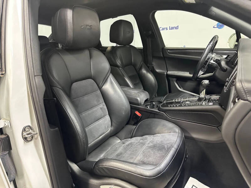 2018 Porsche Macan GTS