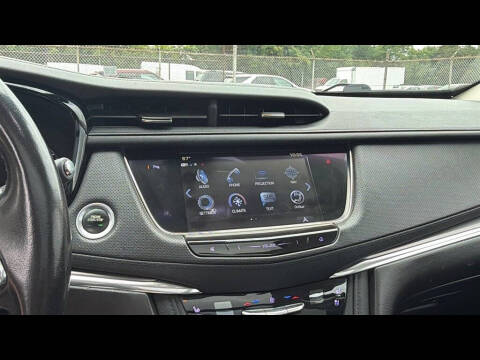 2019 Cadillac XT5 Premium Luxury
