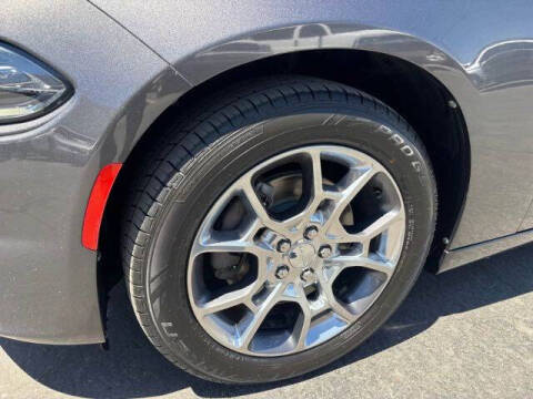 2017 Dodge Charger SE