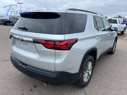 2022 Chevrolet Traverse LT Cloth