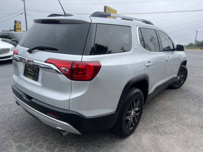 2017 GMC Acadia SLT-1