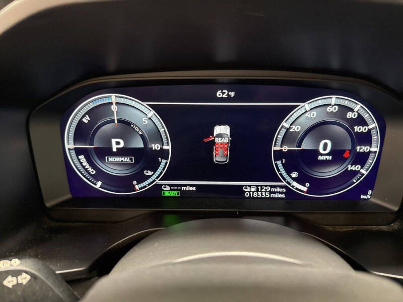 2024 Mitsubishi Outlander PHEV SE