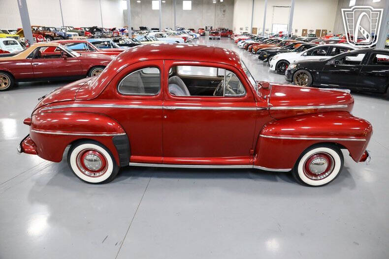 1947 Ford Deluxe