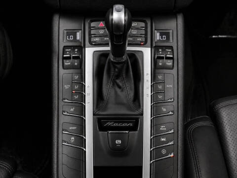 2018 Porsche Macan S