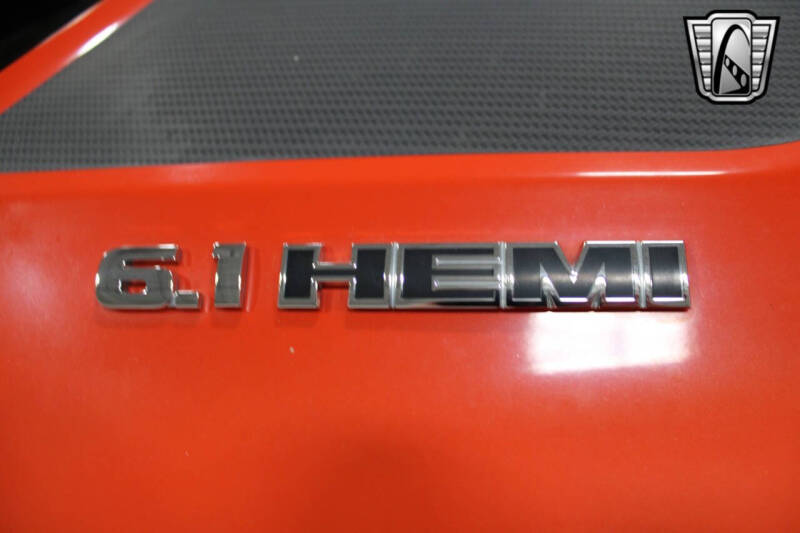 2009 Dodge Challenger SRT8