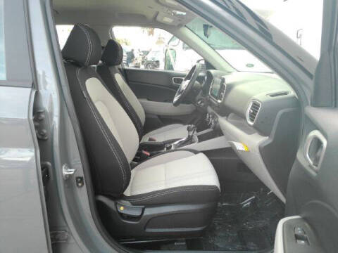 2021 Hyundai Venue SEL