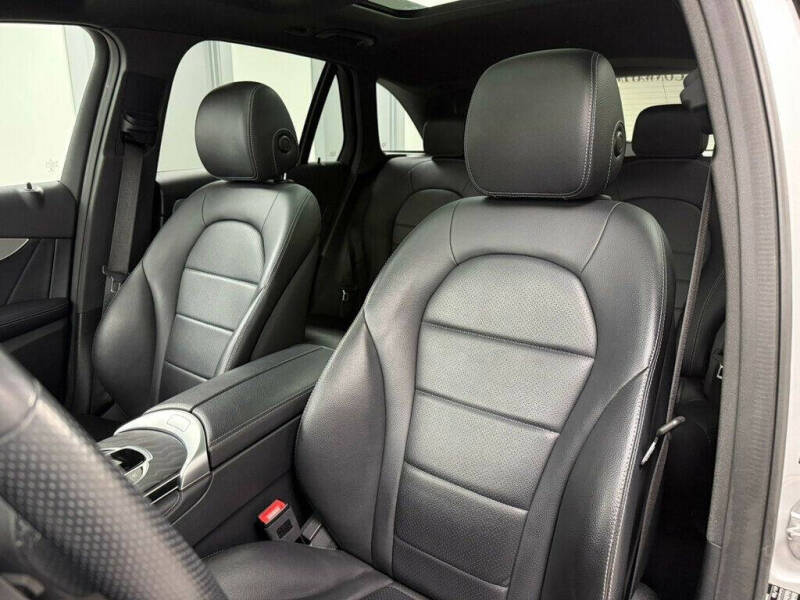 2019 Mercedes-Benz GLC GLC 300 4MATIC