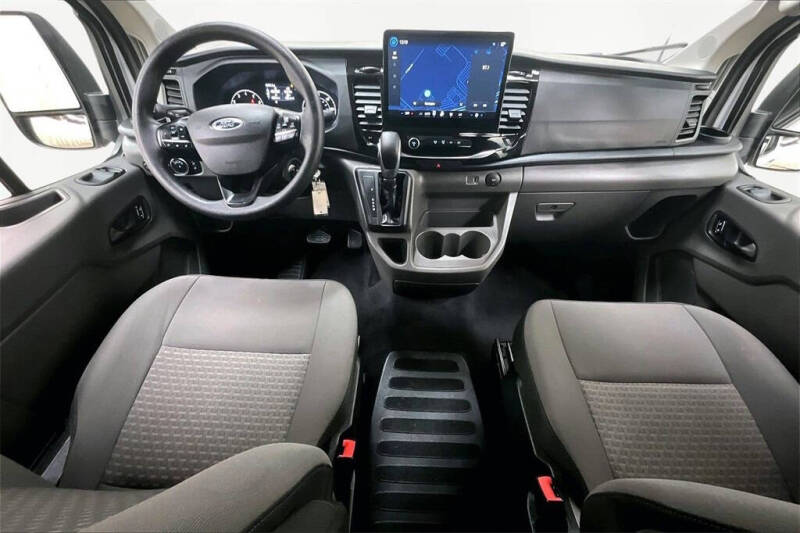 2023 Ford Transit 350 XLT