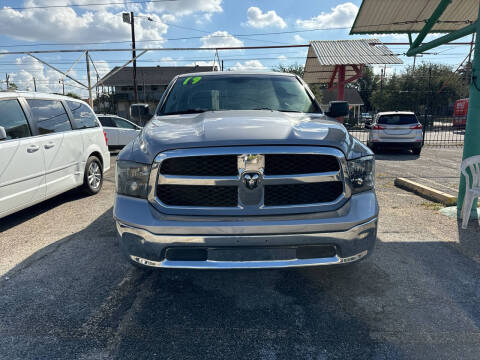 2019 RAM 1500 Classic for sale at M & L AUTO SALES in Houston TX