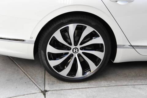 2026 Bentley Flying Spur Azure