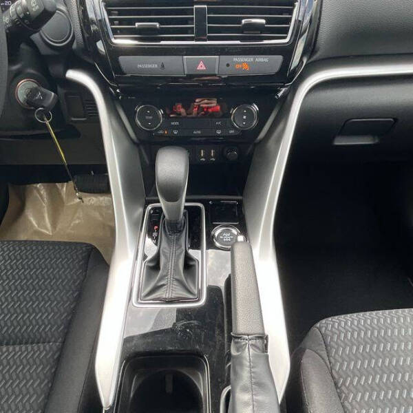 2026 Mitsubishi Eclipse Cross ES