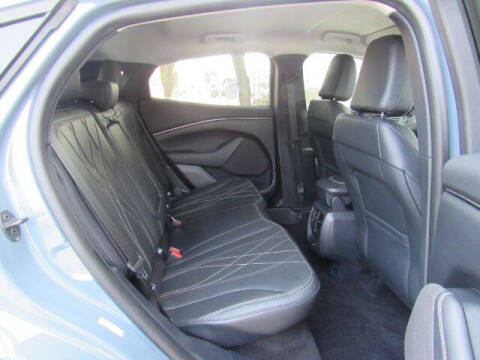 2024 Ford Mustang Mach-E Select