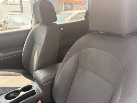 2010 Nissan Rogue S