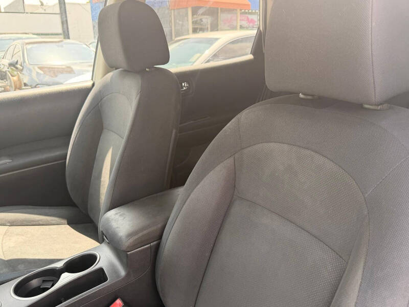 2010 Nissan Rogue S