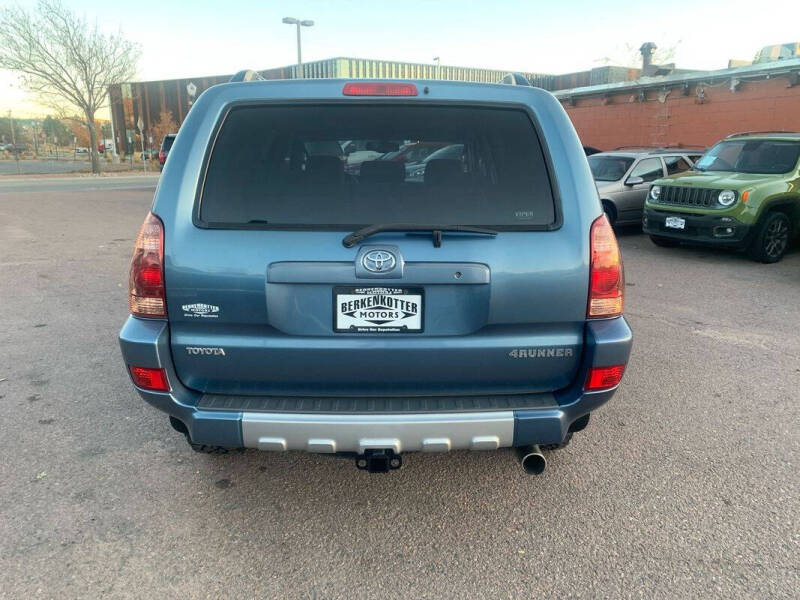 2004 Toyota 4Runner SR5