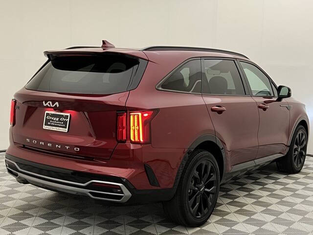 2022 Kia Sorento SX