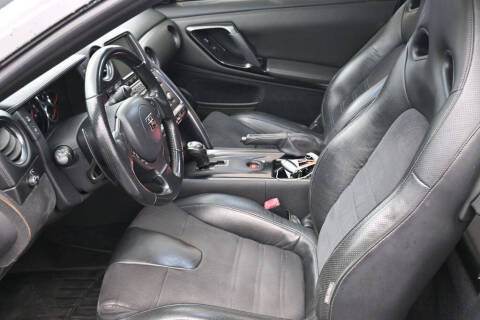 2012 Nissan GT-R Premium