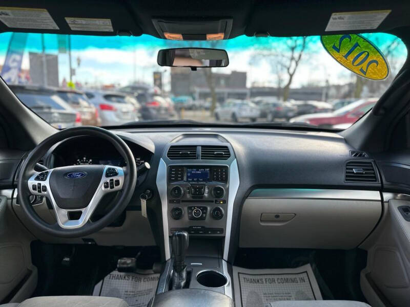2012 Ford Explorer