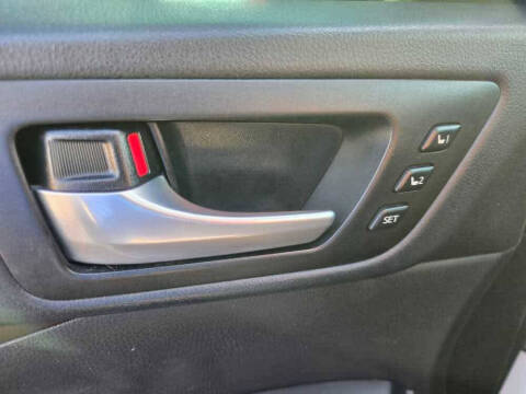 2018 Toyota Highlander Limited Platinum