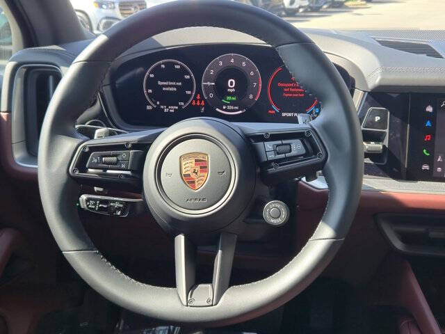 2025 Porsche Cayenne E-Hybrid