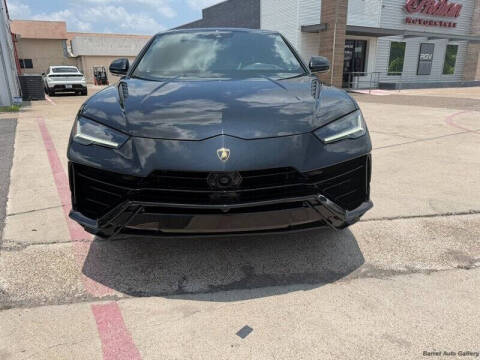 2023 Lamborghini Urus S