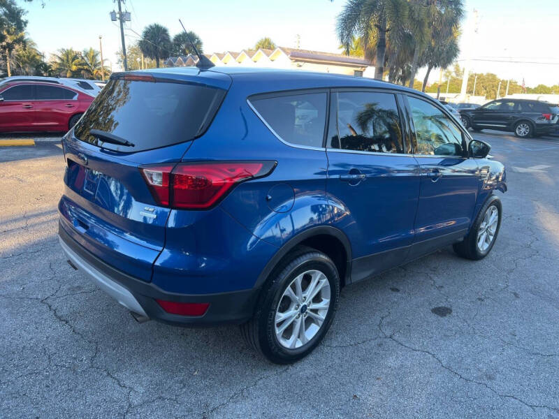 2019 Ford Escape SE