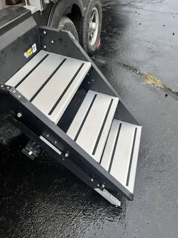 2021 Starcraft Marine SUPER LITE